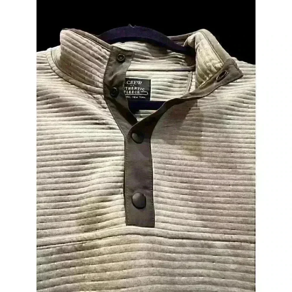 J.Crew Authentic Fleece‎ Size L 1/4 Button Grey Ribbed